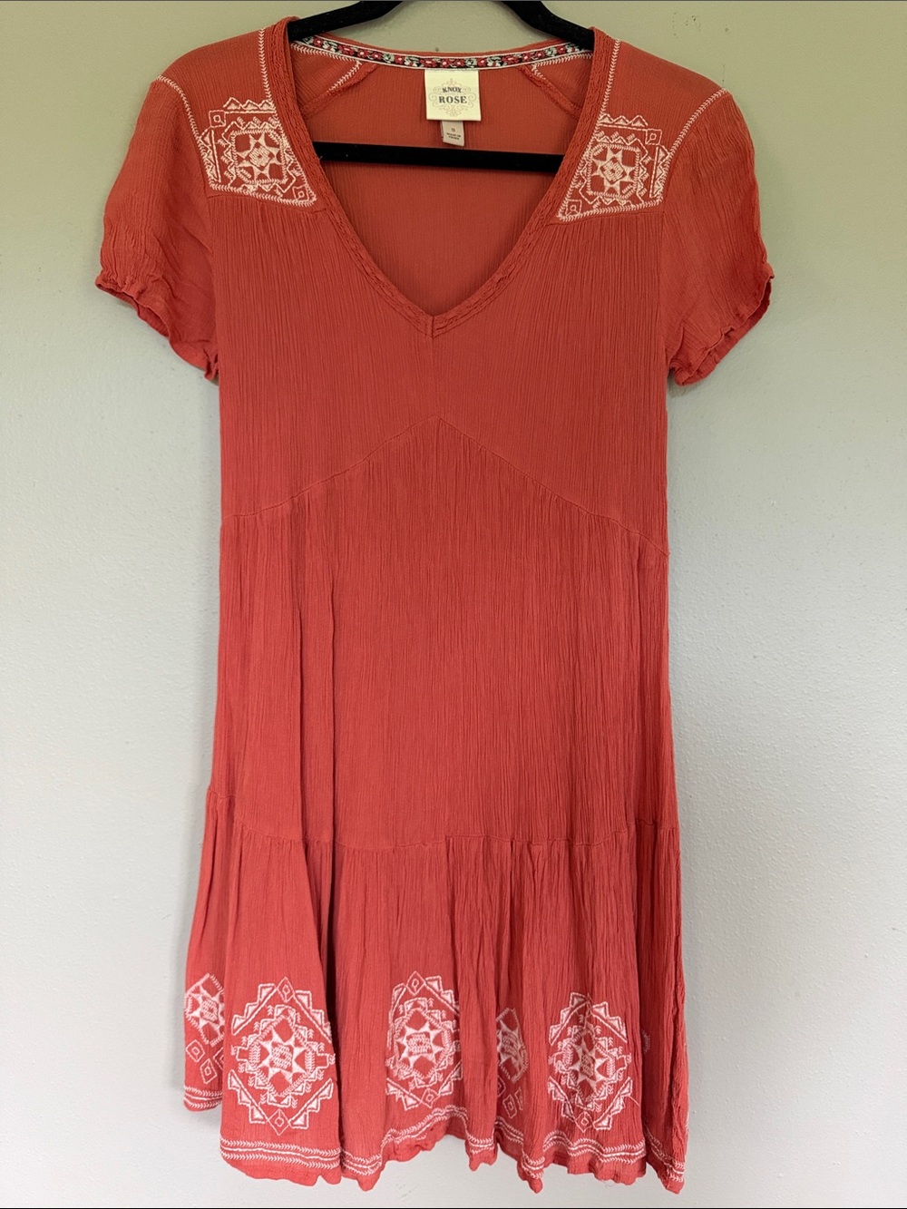 Knox Rose Coral V-Neck Embroidered Dress